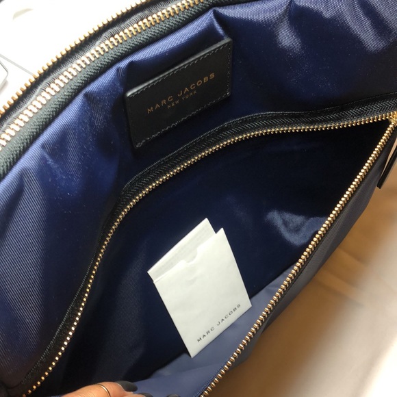 Marc Jacobs Computer Sleeve - Picture 4 of 7